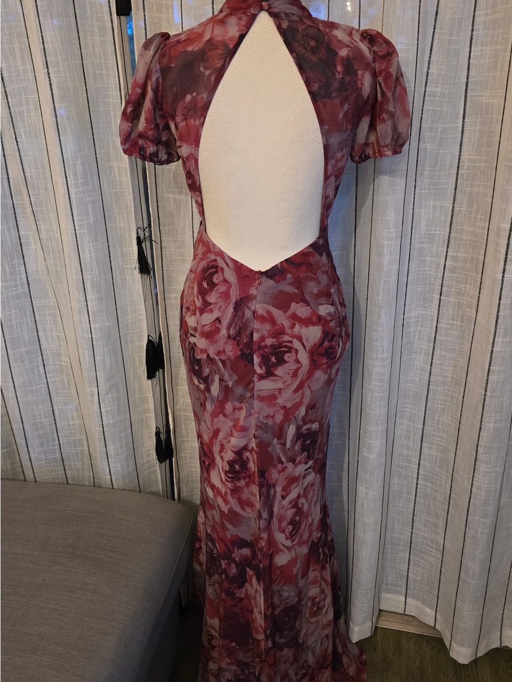 Lulu's Red and Pink Floral Maxi Dress with Puff Sleeves - Picture 4 of 5